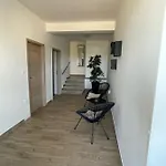 Varea Apartament Ližnjan